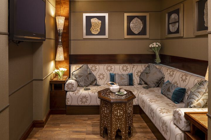 Hotel Interior 6 of 137
