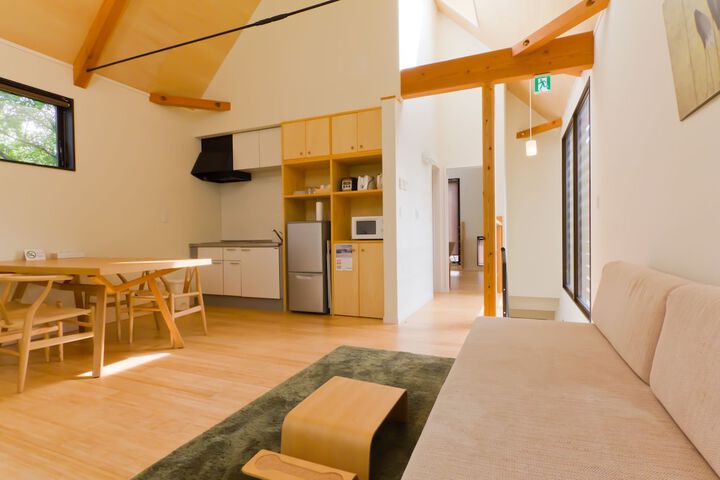 Room 15 of 38