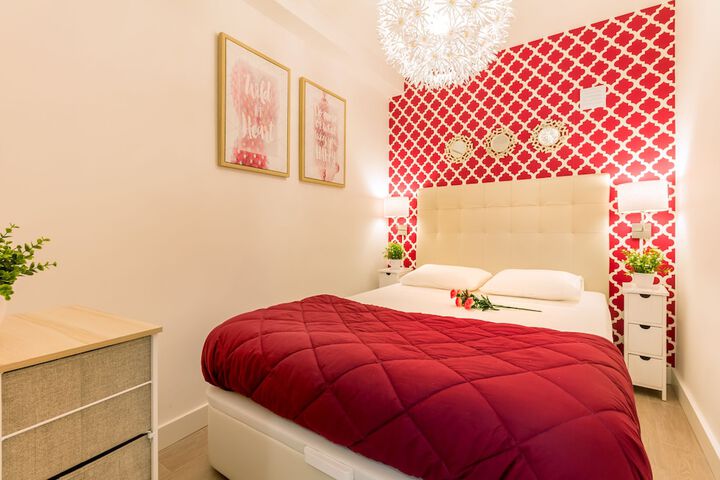 Room 3 of 23