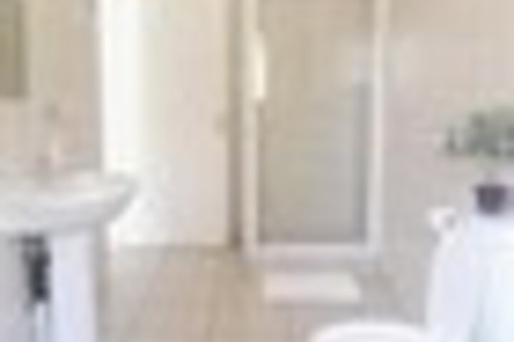 Room 131 of 171