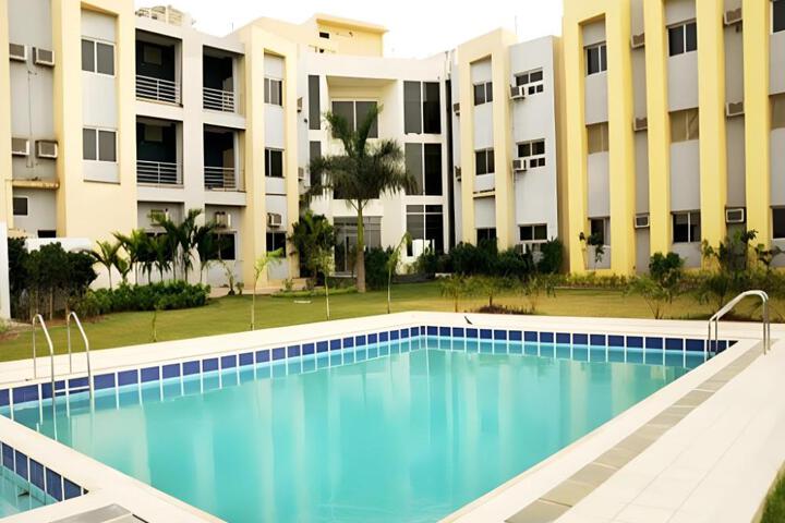 The Shiv Nautica Hotel