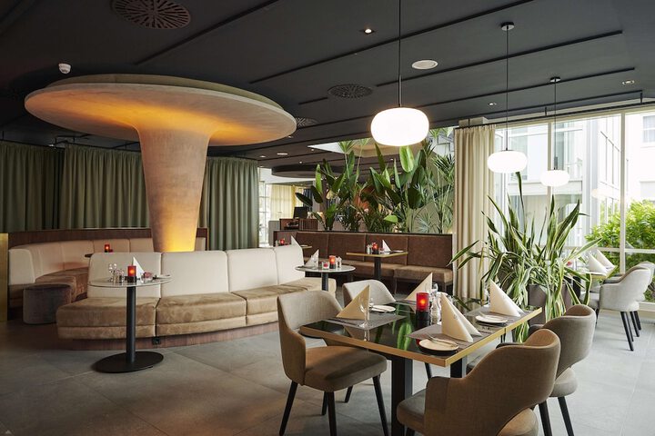 Dining Photos