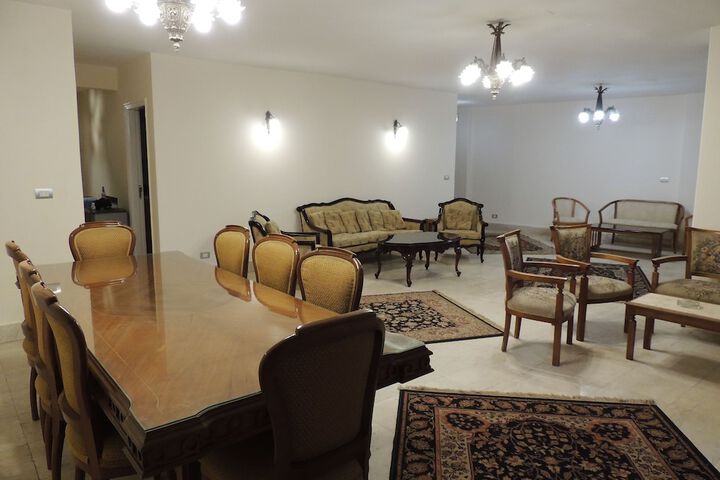 Room 5 of 34