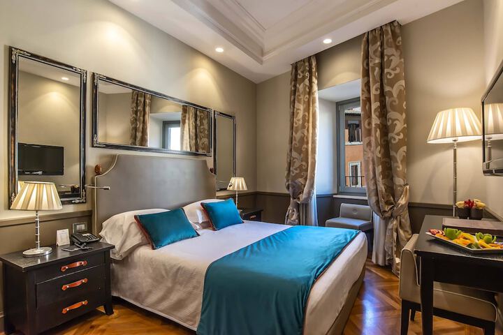 Room 45 of 78