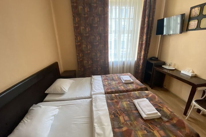 Room 101 of 272