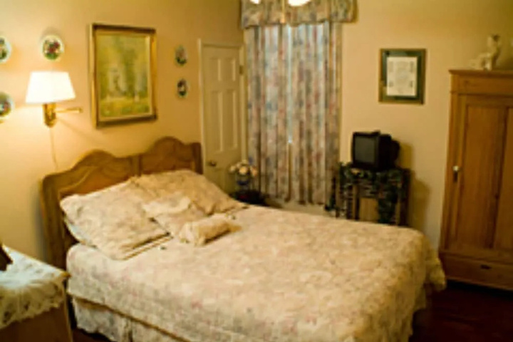 guest_rooms