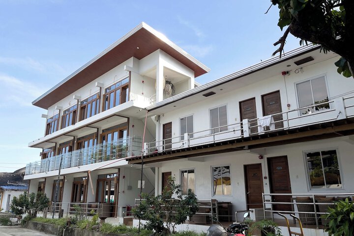 Hotel 69 of 72