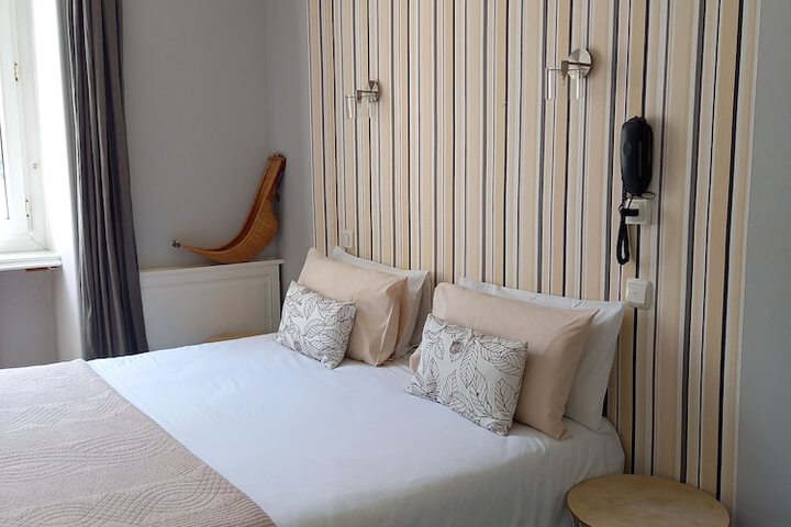 Room 43 of 91