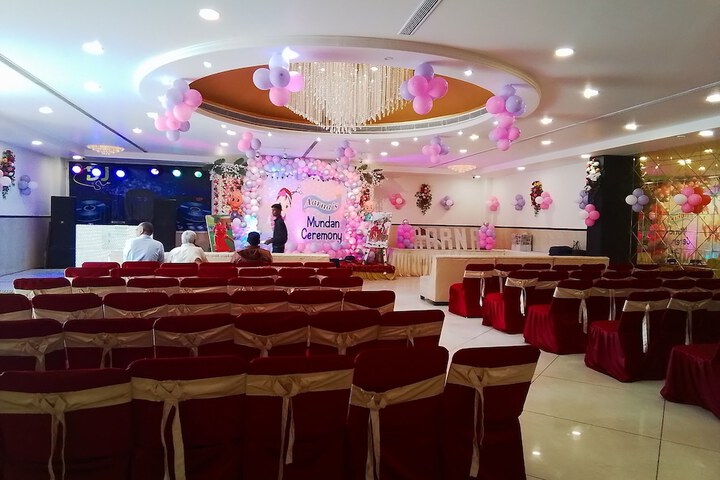 Ballroom/Hall 26 of 46