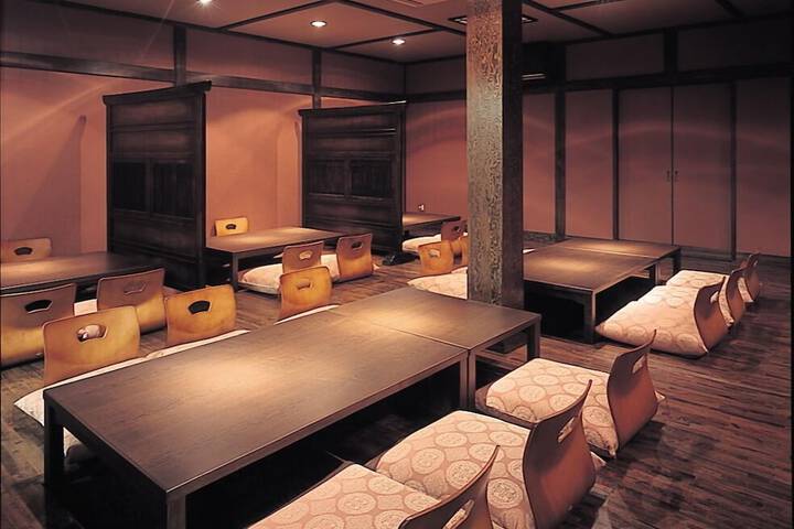 Dining Photos