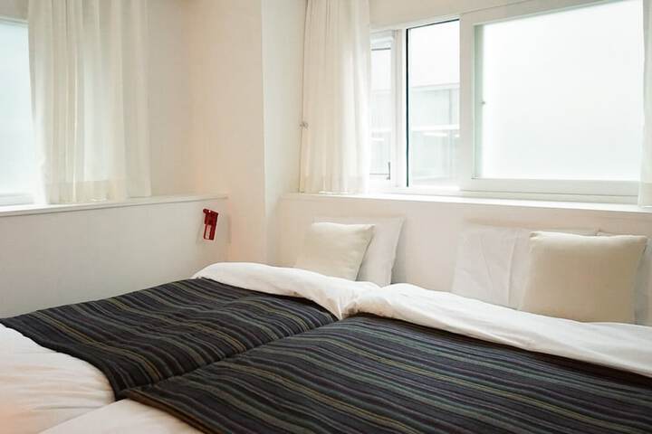 Room 17 of 73