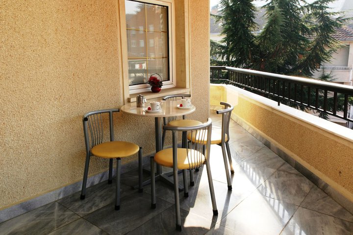 Terrace/Patio 10 of 20