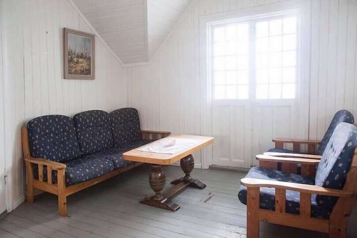 Room 58 of 135