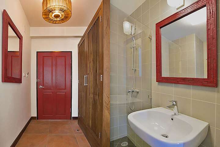 Bath Interior