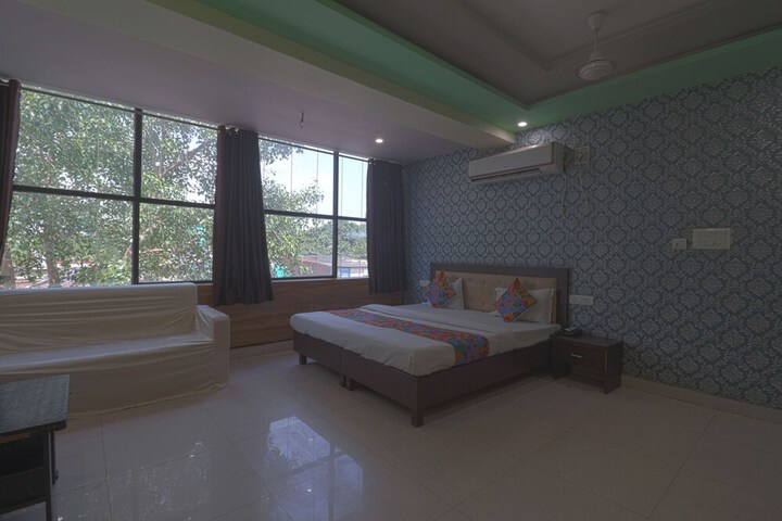 Hotel Tavooza Formely Sumangal
