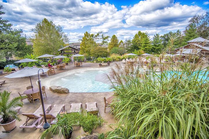 Pool 154 of 220
