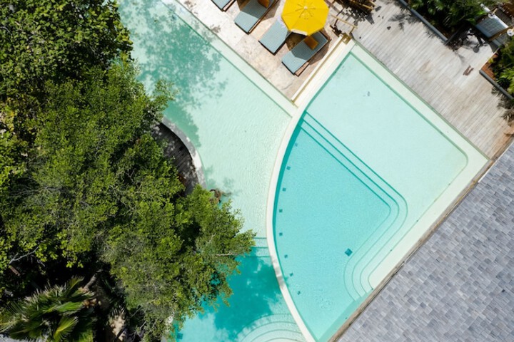 Pool 133 of 262