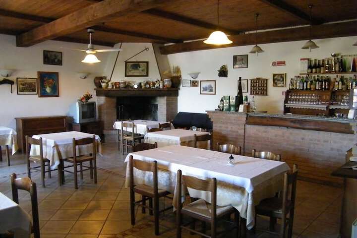 Dining 43 of 59