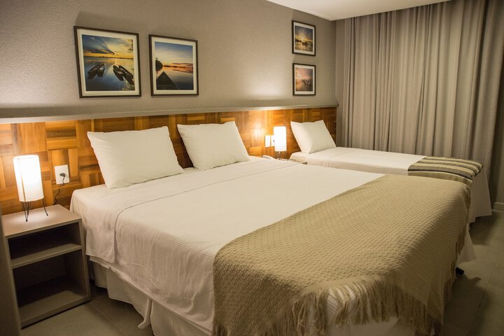 Room 16 of 48