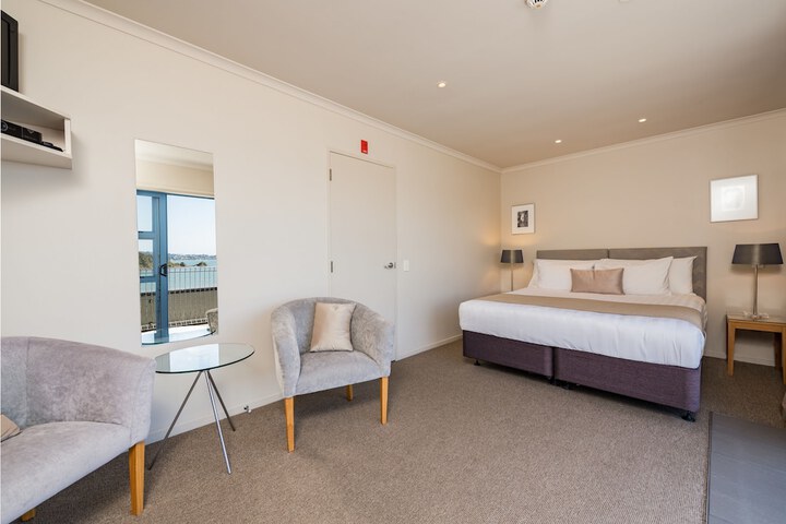 Room 20 of 100