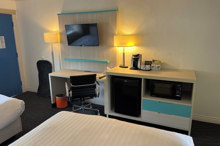 Room 11 of 67