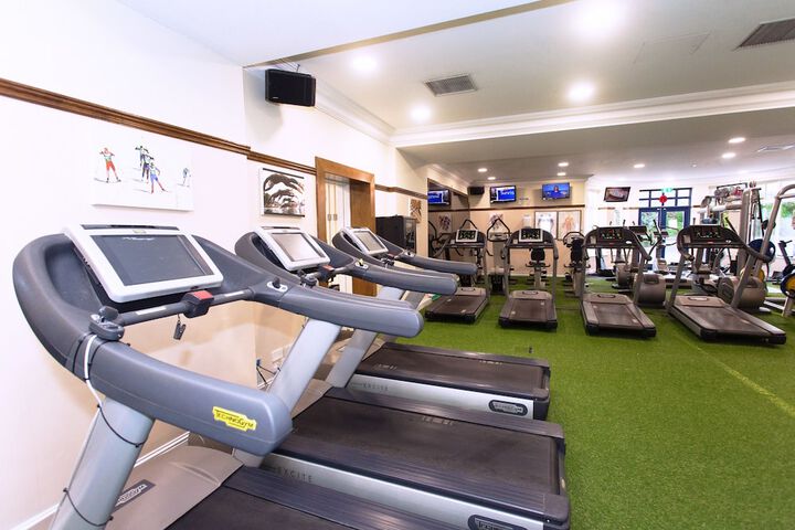 Hotel with Gym