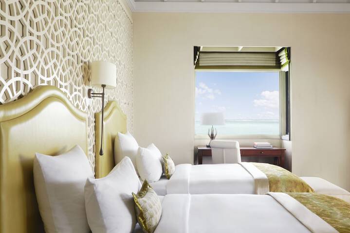 Room 4 of 58