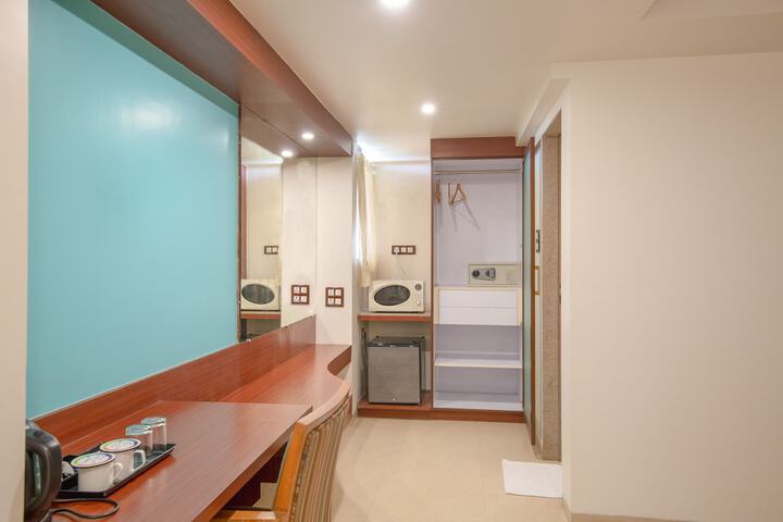 Hotel Interior 72 of 99