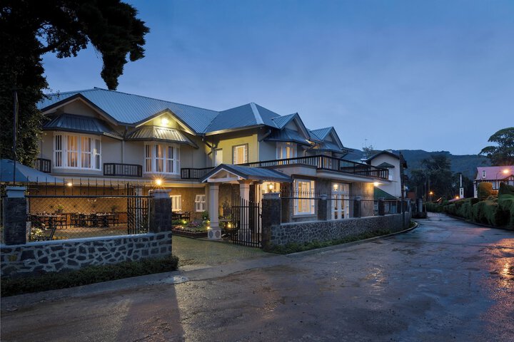 Grand Bungalow Nuwara Eliya by Seven Angels