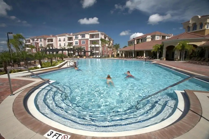 Pool 17 of 30