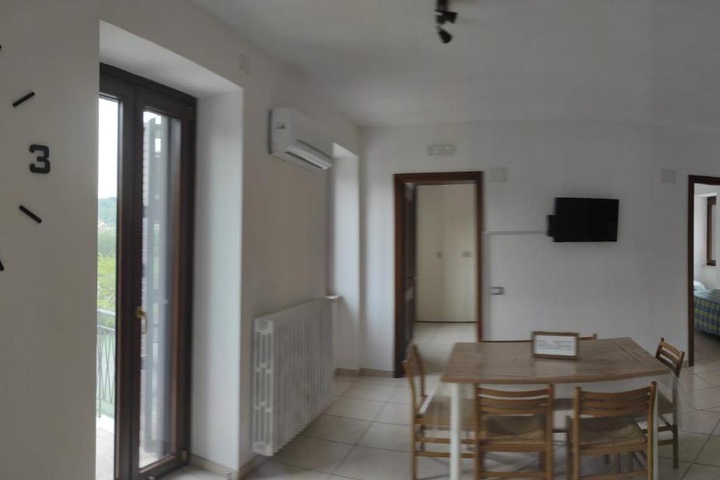 Room 5 of 21