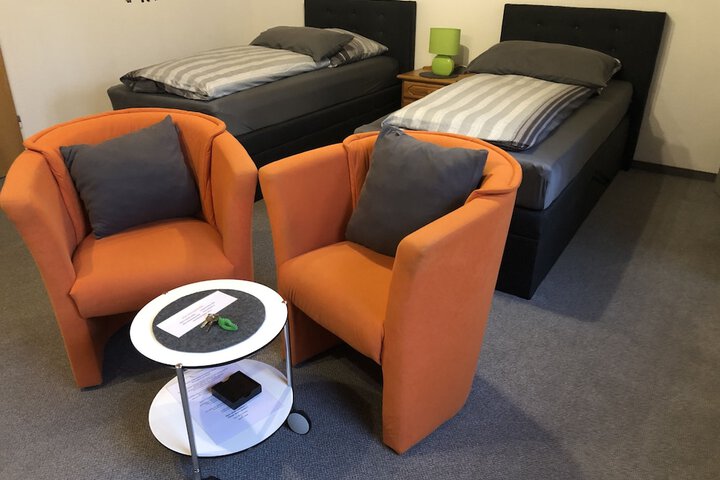 Room 3 of 31