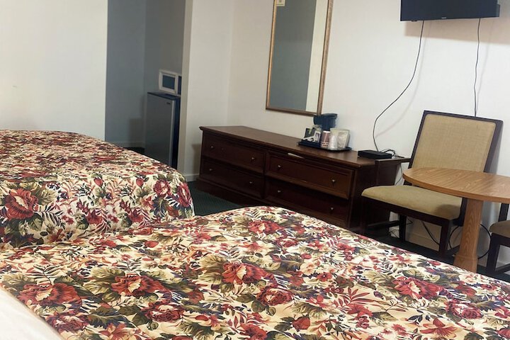 Room 10 of 46