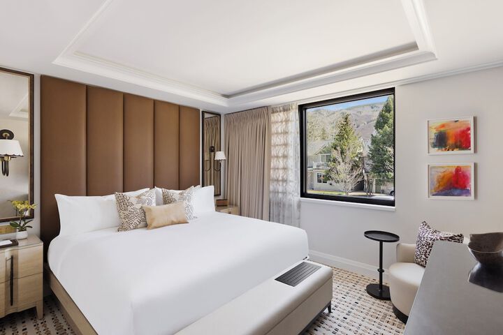 Room 21 of 68