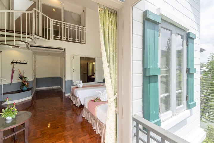 Room 20 of 194