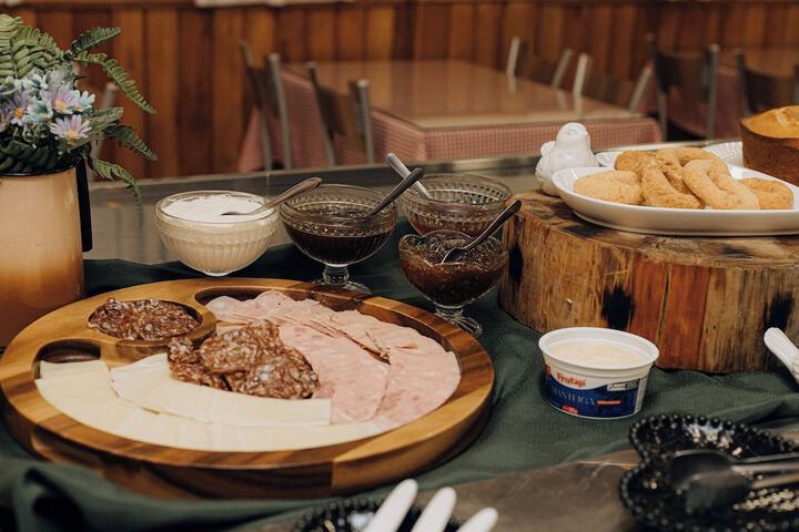 Breakfast/Coffee Service 37 of 44