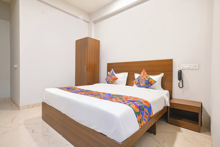 Room 14 of 29