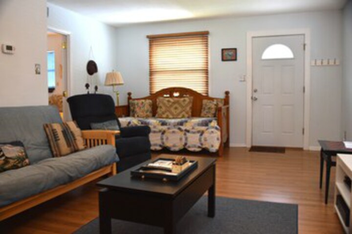 Room 15 of 36