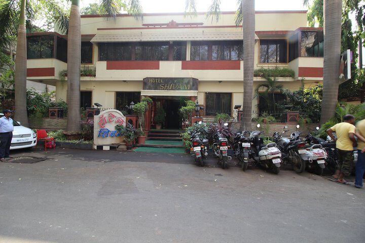 Hotel 56 of 61