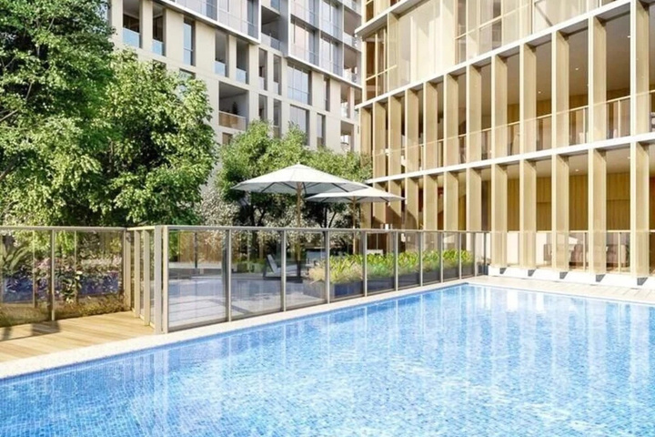 Pool 7 of 12