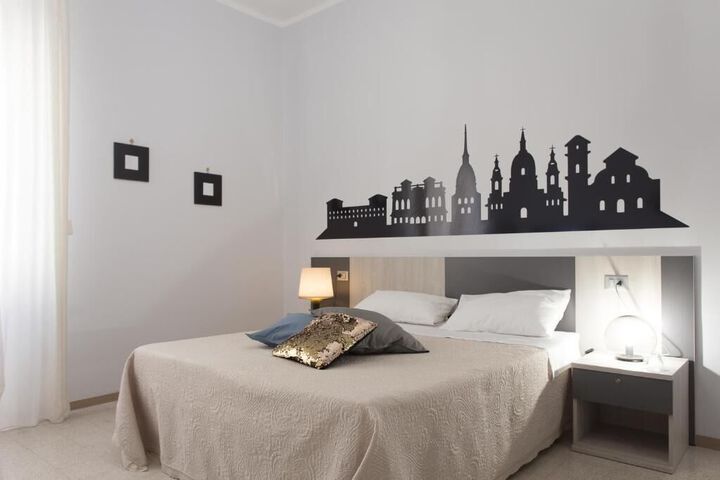 Room 29 of 34