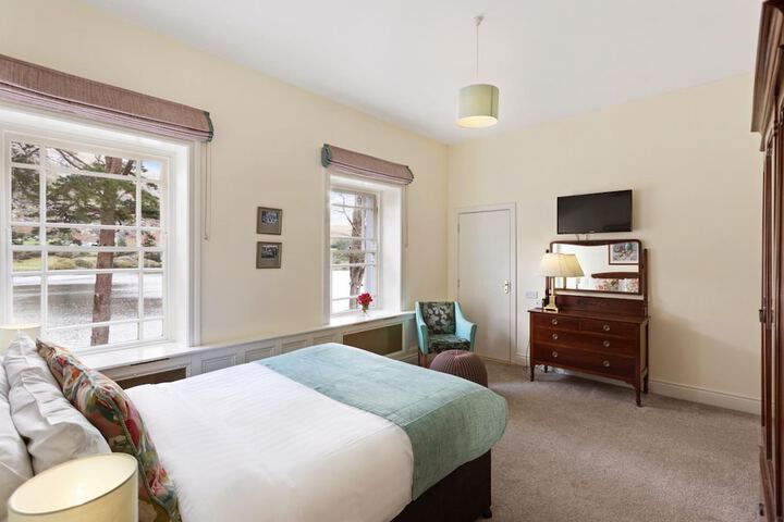 Room 15 of 44