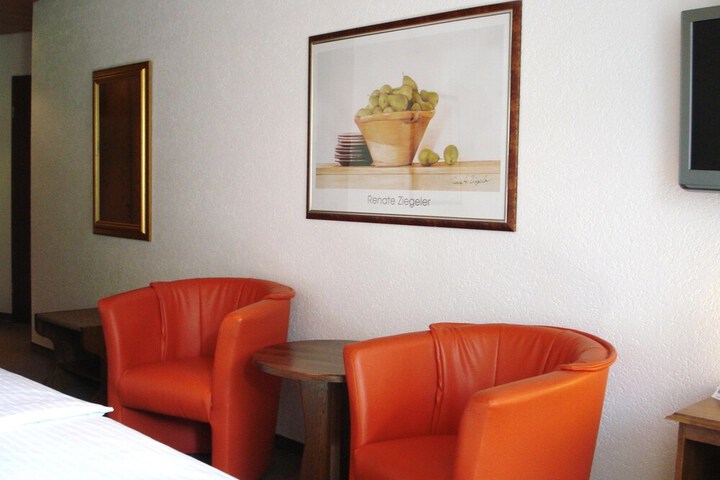 Room 29 of 49