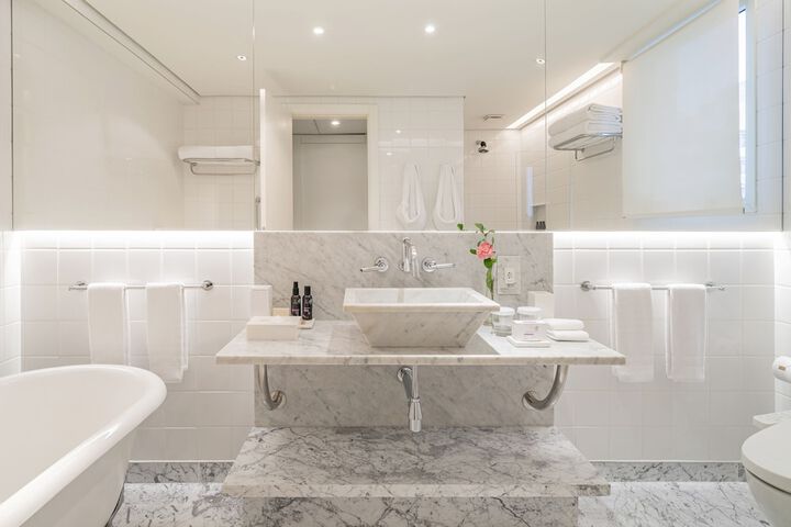 Bathroom Interior Photo
