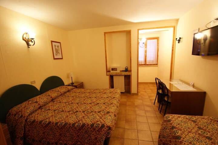Room 12 of 57
