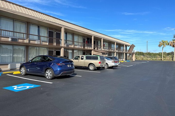 Rodeway Inn Bushnell