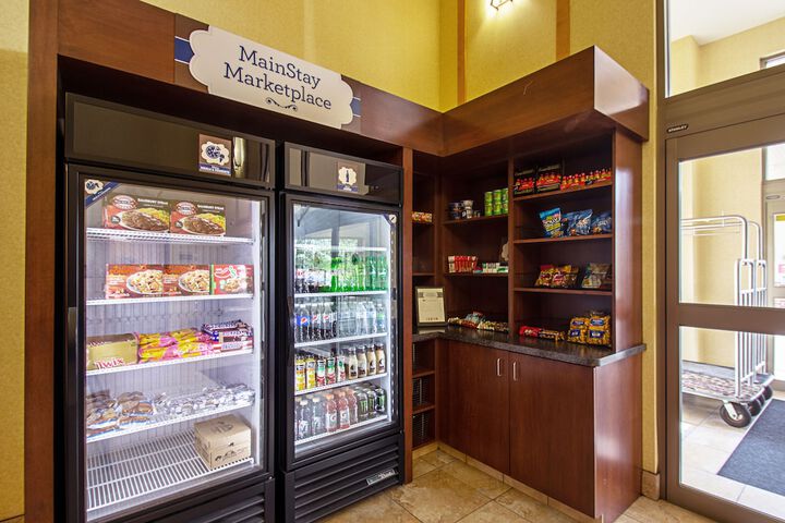 Snack bar