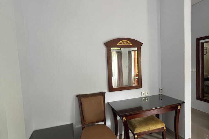 Room 31 of 123