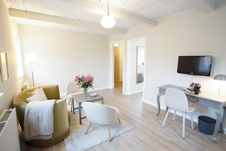 Room 8 of 29