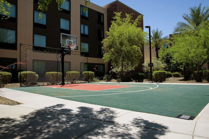 Sport court
